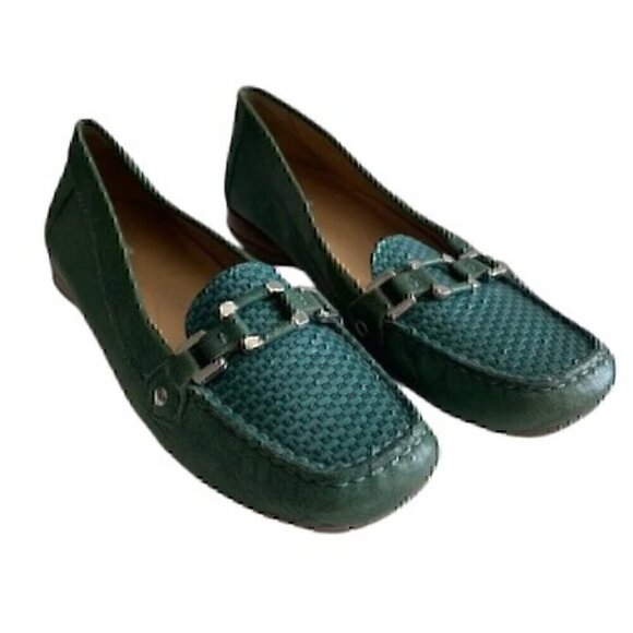 Geox Shoes - Geox Women's Green Leather Loafer size 37 1/2